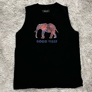 Adam Levine “Good Vibes” cut off tank